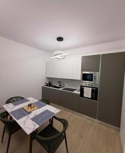 Hi Mare Apartments 1