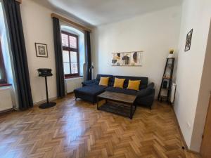PIF Apartments Hirscher