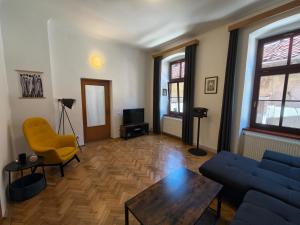 PIF Apartments Hirscher