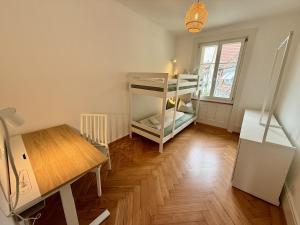 3 BR Apartments at University