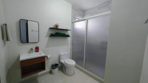 Casa Familiar de 3 habitaciones en Guadalupe BBVA FIFA