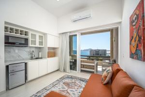 The Salty Marlin Ocean & Arch View Condo in Cabo