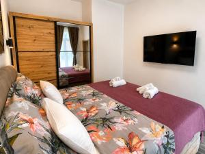 LA2 luxury apartment near Bacvice beach