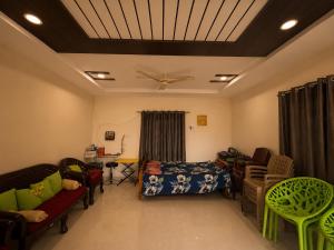 Hotel Moturi Farmstay Vemulawada