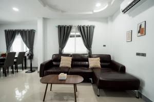 NS House Hatyai Spacious 3BR Family House near Khlong Hae Floating Market