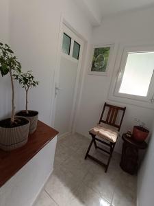 Forest Retreat Near the Sea Kouvaras