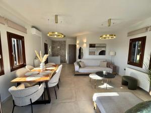 Pelion PNOES Luxury Seaview Villa with priv Garden