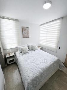 Apartamento central Moderno de lujo y con piscina