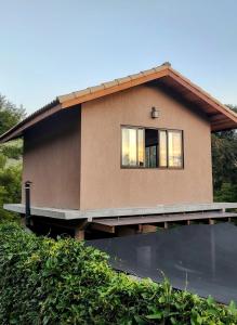 Loft em Secretário com piscina próximo a Itaipava