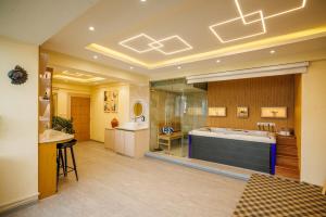 Himalayan Heights Penthouse