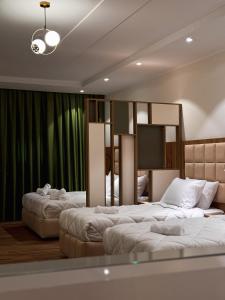 Down town hotel