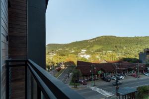 Olympic House Luxo 2 quartos by Achei Gramado