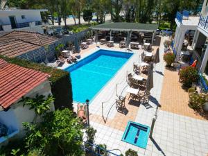 Sunrise Beach Hotel