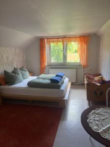 Gemütliche und großzügige Ferienwohnung in der Sächsischen Schweiz mit Garten