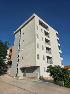 Apartment Ladies Beach