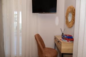 TheaHouse