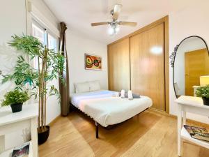 Peaceful Luxury Apartment El Palo Beach by TuriVida