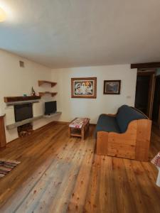 Maison Heidi - Maisons de Charme Valle dAosta - Appartamento Deluxe a due passi da Courmayeur
