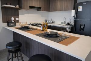 Barranco Modern Apartment with Pool, Gym and Parking