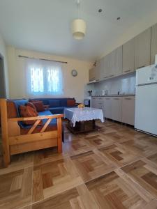 Galinis House