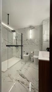 Large beachfront apartmen mediterranean views