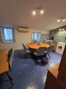 INCHY ACCOMMODATION - in the heart of Diocletians Palace