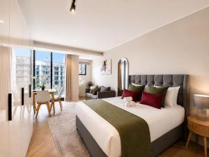 ZALS Luxury Apartments -Park Place