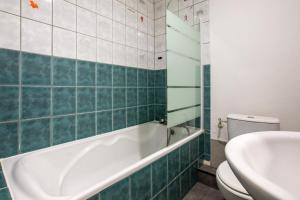 DeLuxe Studio, Naturellement Frais, Parking Privé Gratuit, MULHOUSE CENTRE