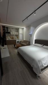 Dior lux apartment