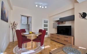 Monna Apartment - Relaxing Outlook