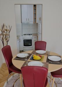 Monna Apartment - Relaxing Outlook