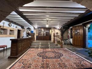 Hotel Santillana