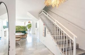 Frontline Beach Townhouse El Rosario- 4 Bedrooms