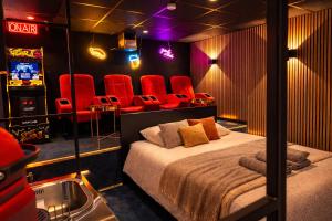 Jacuzzi et Cinéma, Merignac 1