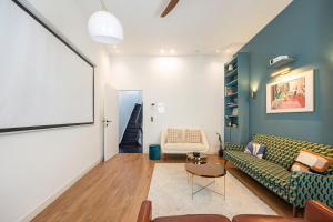 Stylish 4BR Home in Antwerp Centre