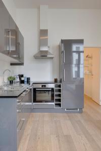 Bright and Elegant Apartment in Downtown Antwerp
