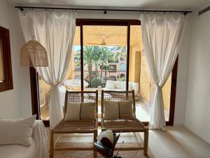 ALTEA BeachFront Bliss
