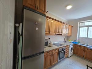 Preciosa Habitación privada comoda relajante ideal para pasar muy buenas vacaciones Wi-Fi centro malaga