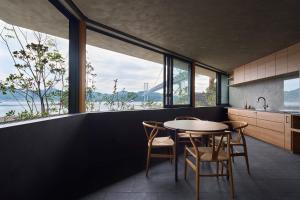 Seaside Villa SEEN Shallow Sea