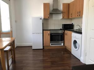 One bed apartment in West Kensington C