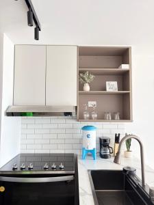 Biko 1 Nuevo Apartamento con 2 parqueos en zona 10