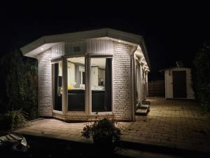 Chalet at Rhederlaagse Lake
