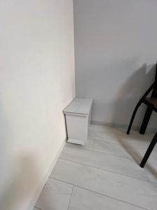 R SQUARE Nihonbashi Room No 201