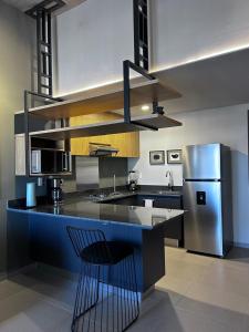 Penthouse 903