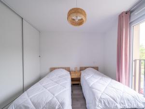 Appartement centre-ville, balcon - 4 pers. - FR-1-319-643