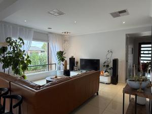 Sunnyhome
