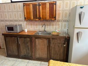 Céntrico con cocina parqueadero e internet