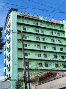 Nice Hotel Aurora Cubao