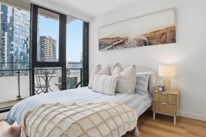 Luxury Heaven 2BR Southbank Apartment Near Crown and CBD