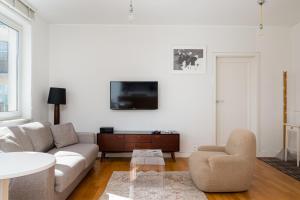 Mokotowska Homely Apartment by BookingHost